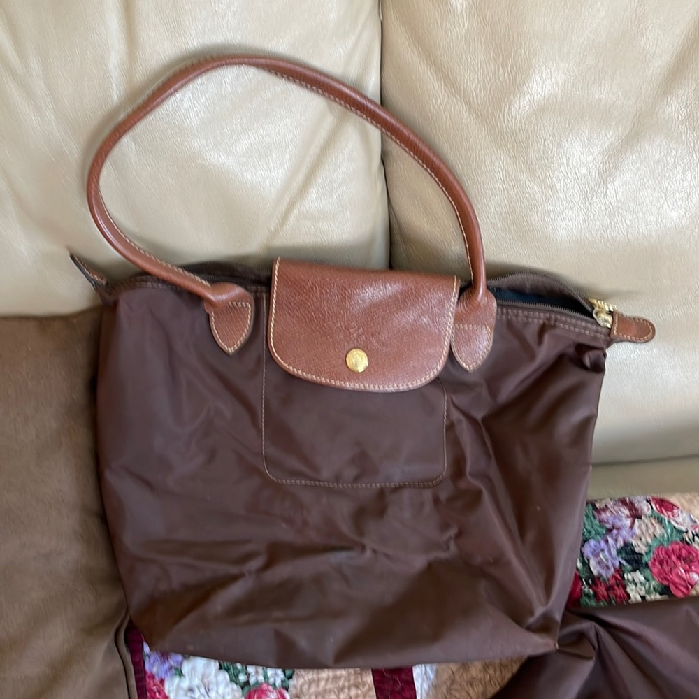 Women’s small satchel